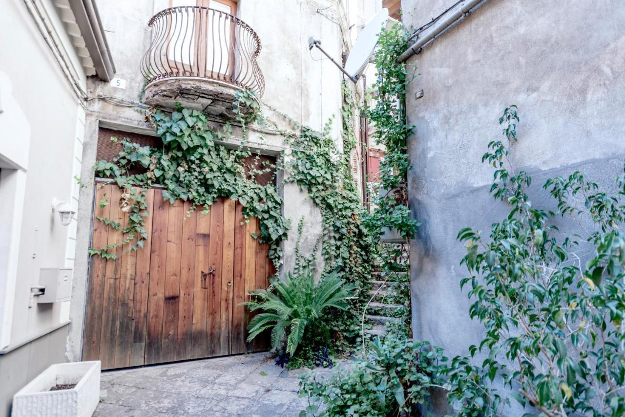 Casa Soul & Sun Apartment Catania Bagian luar foto